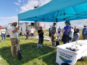Reginaldo Haslett-Maroquin addresses attendants at Oragnic Compound farm visit