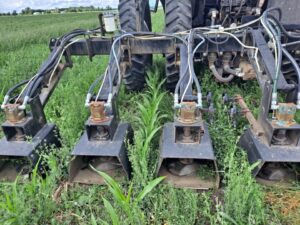 ROW MOWER