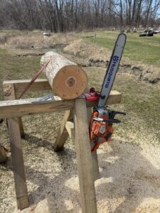 Chainsaw jig