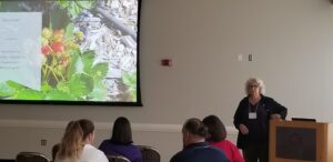 Maria Velikonja presented results of SARE research at UMES Small Farm Conference