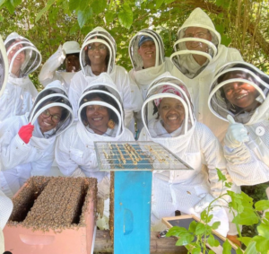 Amy Vu, State Specialized Program Extension Agent - Apiary from the 
Department of Entomology and Nematology
University of Florida taught a session of beekeeping with students

